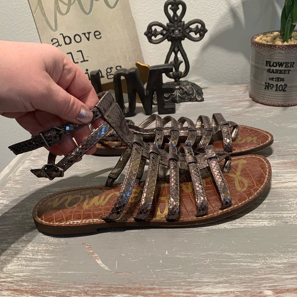 Sam Edelman ‘Gilda’ Pewter metallic boa strappy gladiator sandals 7.5M - Picture 12 of 13